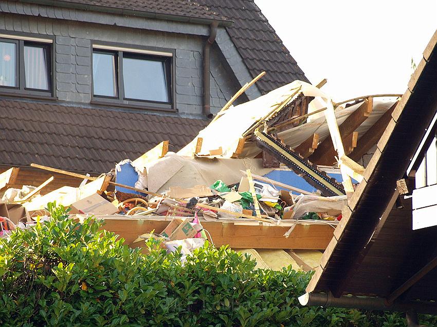 Haus explodiert Bergneustadt Pernze P181.JPG